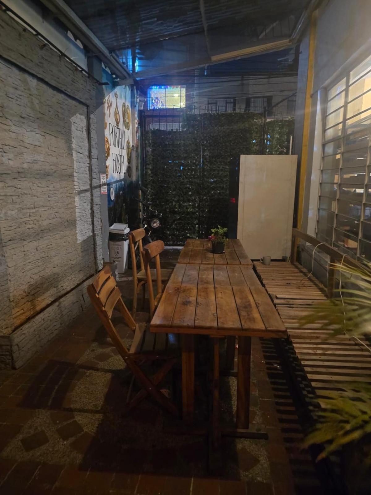 Portelli Hostal Zona G- Para Extranjeros Bogota Luaran gambar